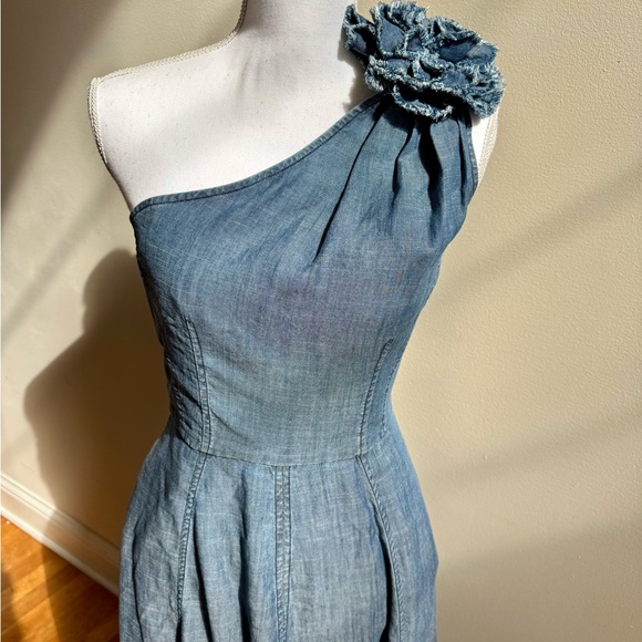 Trina Turk One Shoulder Denim Blue Dress, Size 6 - Picture 2 of 10